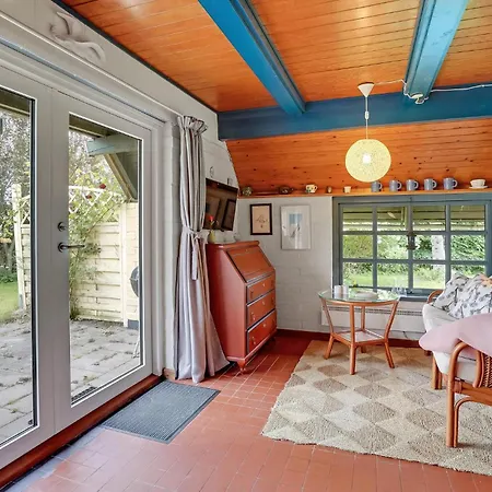 Holiday home Gorgeous In With Kitchen